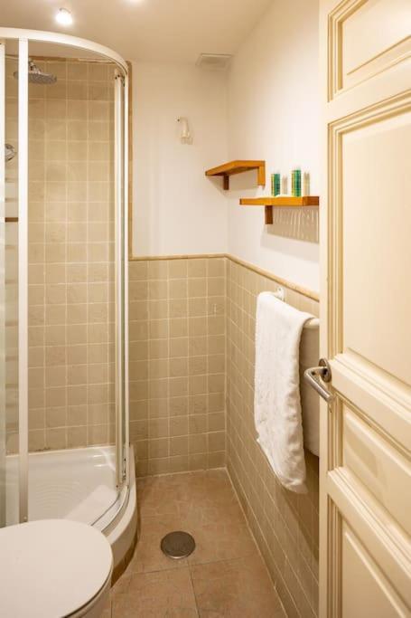 Beautiful Apartment In Malasana For 3 Pax - Ferrer Madrid Exterior foto