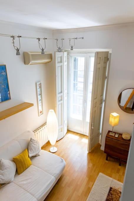 Beautiful Apartment In Malasana For 3 Pax - Ferrer Madrid Exterior foto